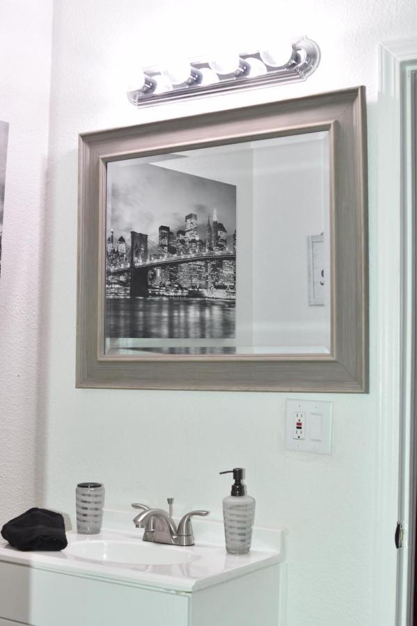 Luxury Stay At Modern House ลาสเวกัส ภายนอก รูปภาพ